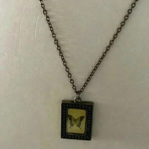 New expression butterfly  necklace